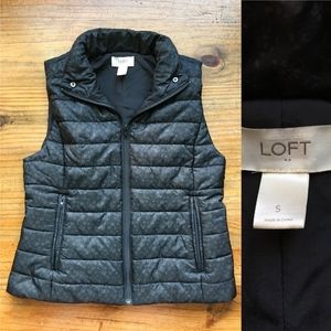 Ann Taylor Loft Quilted Floral Vest- Black - Small